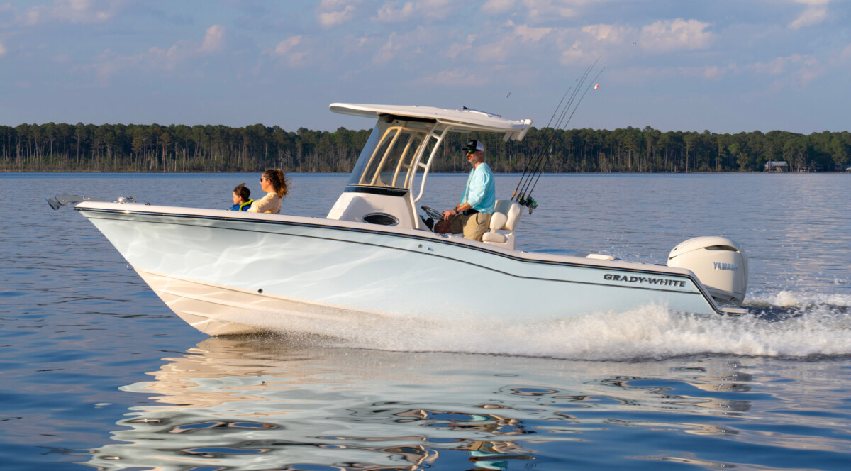 fisherman-236-grady-white-23-foot-center-console-dsc06005