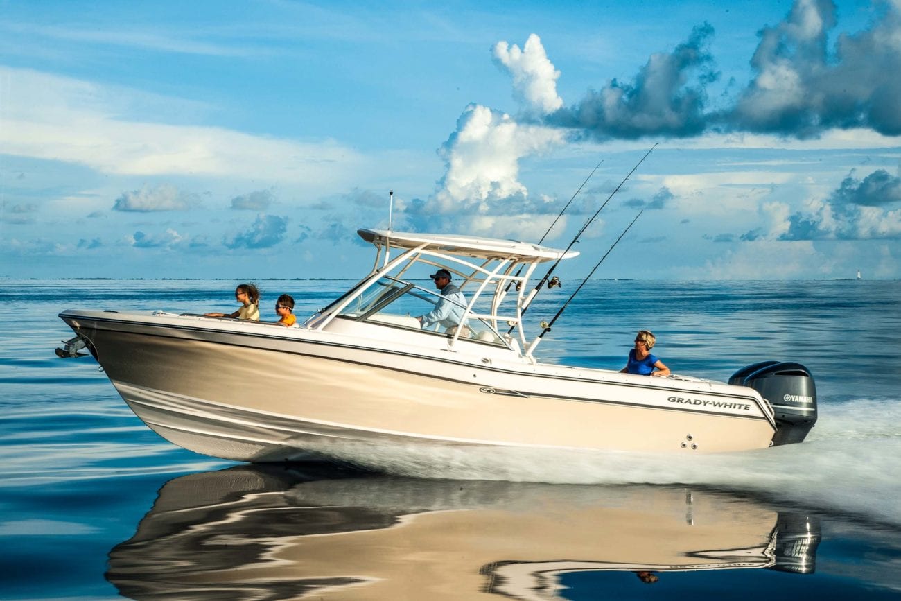 Grady-White Freedom 285 28′ Dual Console