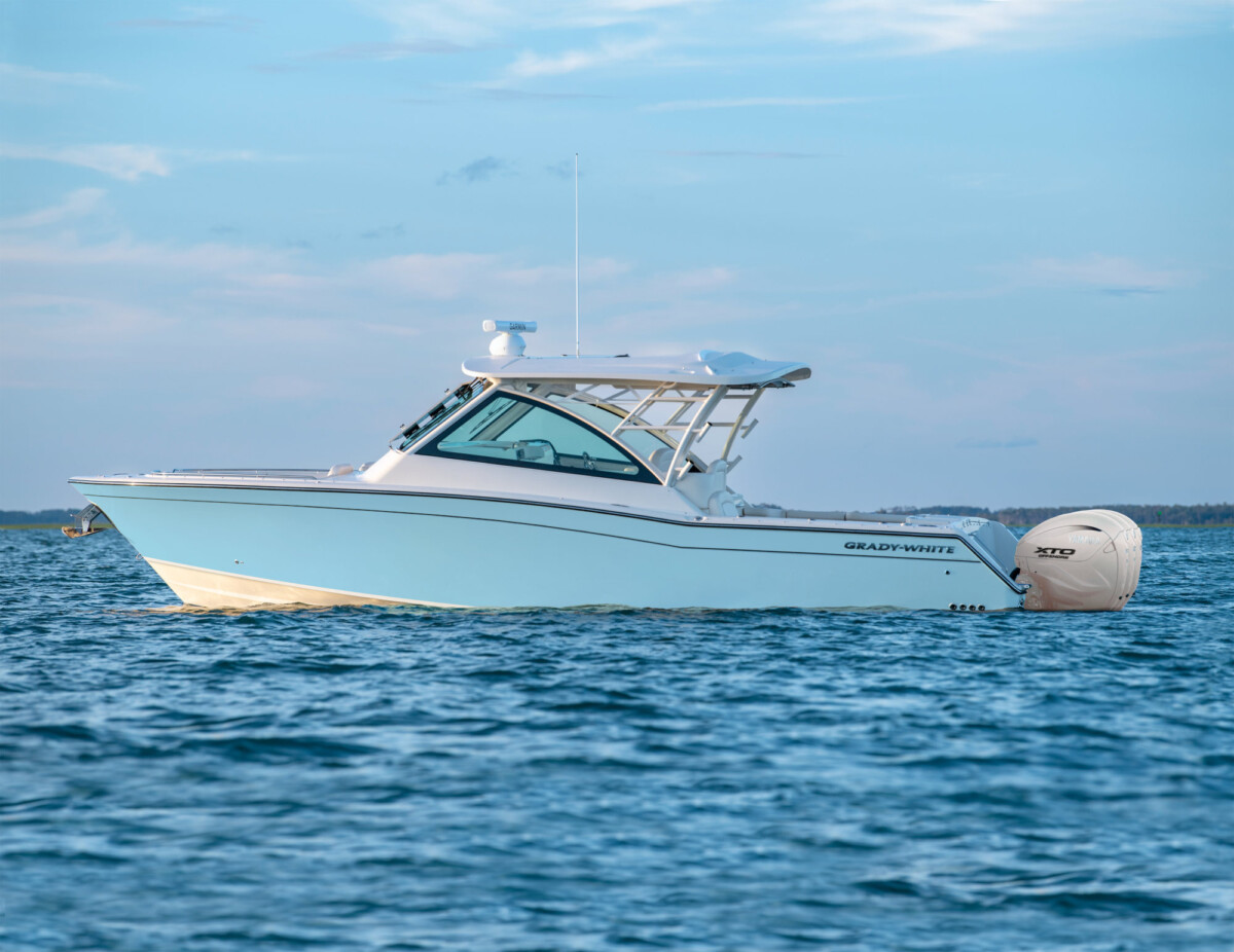 freedom-375-grady-white-37-foot-dual-console-gwb_5462